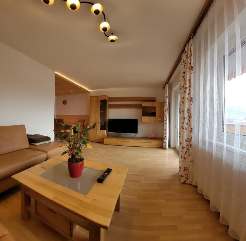Alpen Appart Bludenz City المظهر الخارجي الصورة